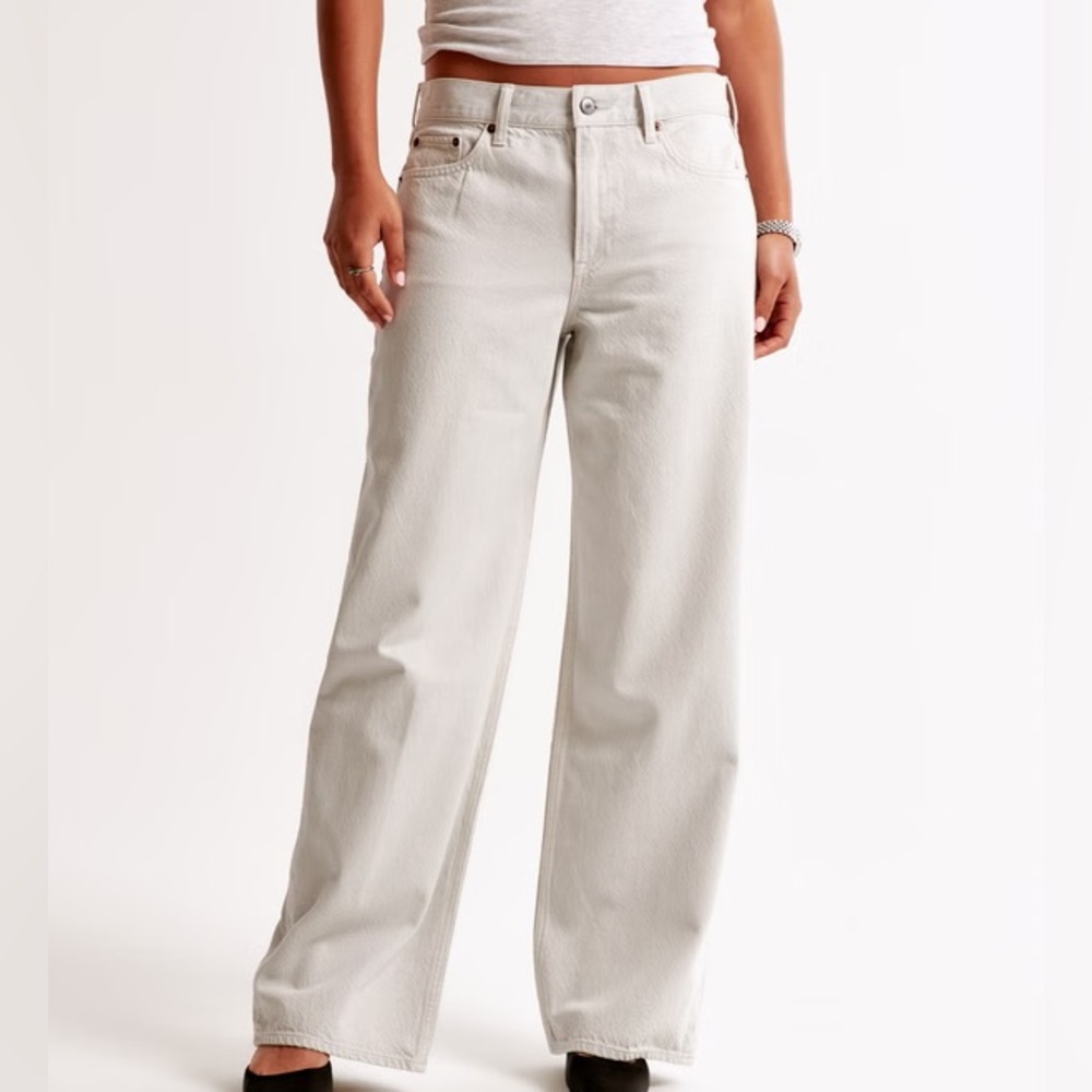 Curve Love Low Rise Ultra Loose Jean - Abercrombie & Fitch (28/6L)